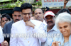 Mysore royal scion visits Eshwaramangala